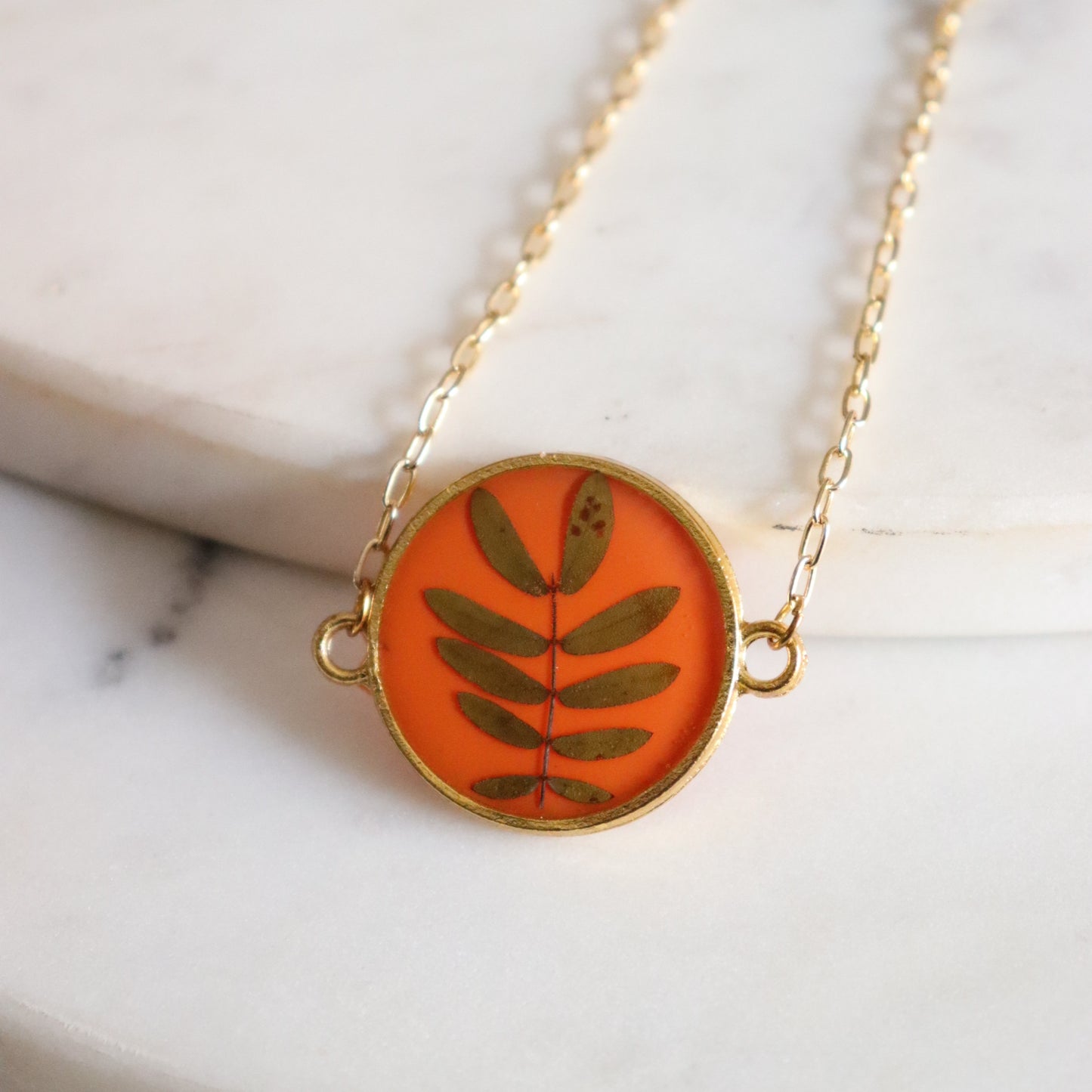 Leaf & Light pendant