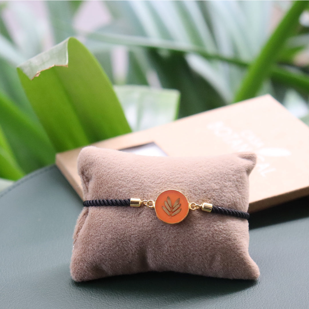 Mini Bloom Thread Bracelet